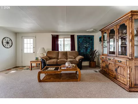 1400 Candlelight Dr #231, Eugene, OR 97402 photo 8