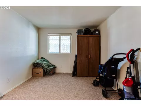 1400 Candlelight Dr #231, Eugene, OR 97402 photo 30