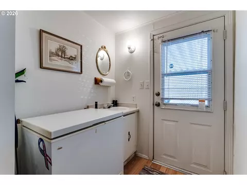 1400 Candlelight Dr #231, Eugene, OR 97402 photo 19