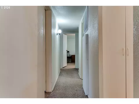 1400 Candlelight Dr #231, Eugene, OR 97402 photo 16