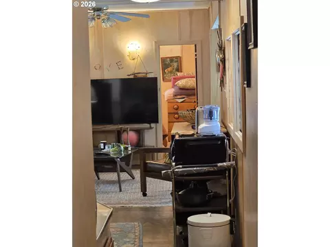 501 Division Ave #28, Eugene, OR 97404 photo 11