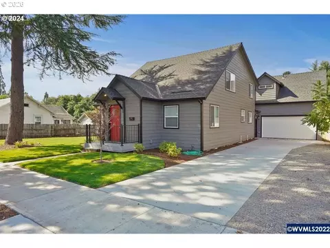 1117 6th St, Salem, OR 97304