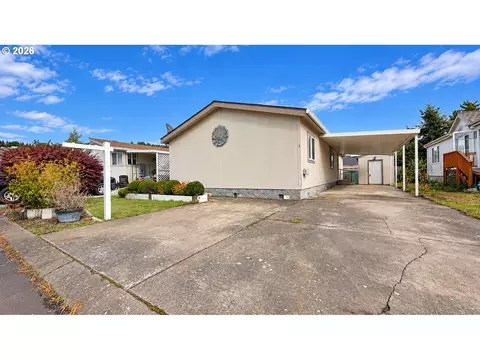 221 NW Blair St #3, Sheridan, OR 97378