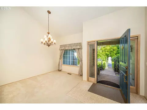 Entry Way - 1625 Victorian Way, Eugene, OR 97401 photo 1 of 3
