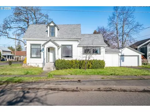 109 E Isabella St, Lebanon, OR 97355