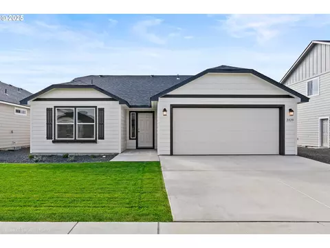 5156 Cedar View Dr, Springfield, OR 97478