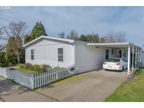 538 Lochaven Ave, Springfield, OR 97477