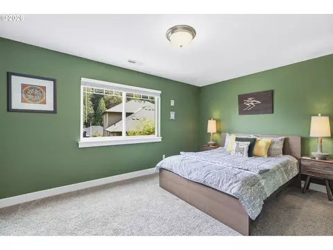 Bedroom - 2731 SElliott Dr, Gresham, OR 97080 photo 1 of 5