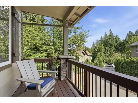 Exterior - 2731 SElliott Dr, Gresham, OR 97080 photo 4 of 11