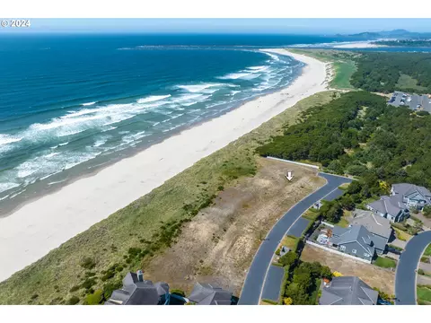 sw cupola dr, South Beach, OR 97366