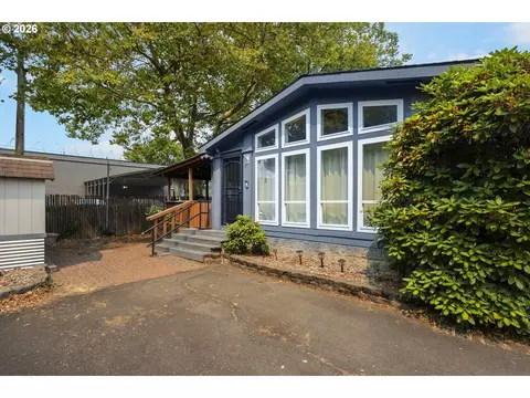 700 NE 183rd Ave #12, Portland, OR 97230