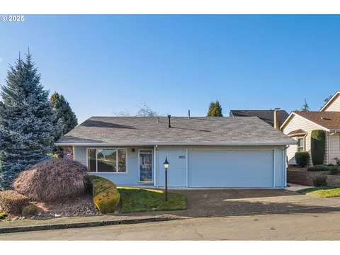 10475 SW Highland Dr, Tigard, OR 97224
