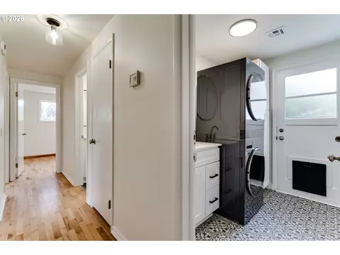 Other - 3088 Dalewood St, Eugene, OR 97404 photo 3 of 7