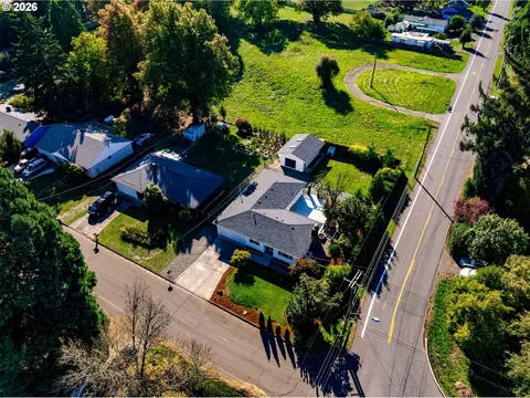 View/Area - 3088 Dalewood St, Eugene, OR 97404 photo 2 of 3
