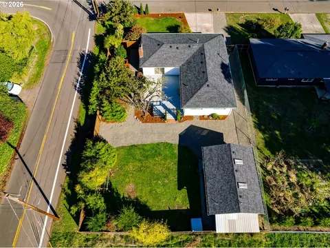 View/Area - 3088 Dalewood St, Eugene, OR 97404 photo 3 of 3