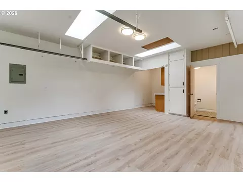 Other - 3088 Dalewood St, Eugene, OR 97404 photo 4 of 7