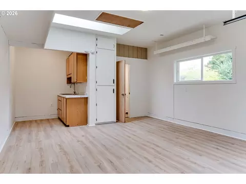 Other - 3088 Dalewood St, Eugene, OR 97404 photo 5 of 7