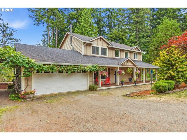 94134 Vanelsberg Ln, Coos Bay, OR 97420