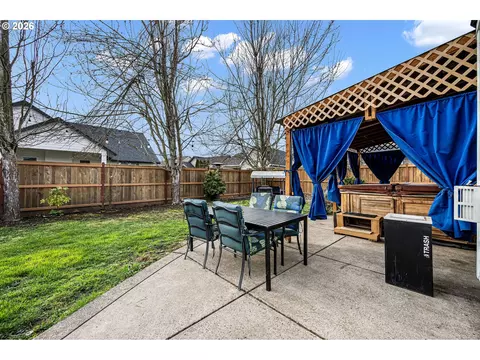 Other - 970 T St, Springfield, OR 97477 photo 8 of 8