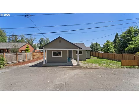 9400 NE Gertz Ct, Portland, OR 97211