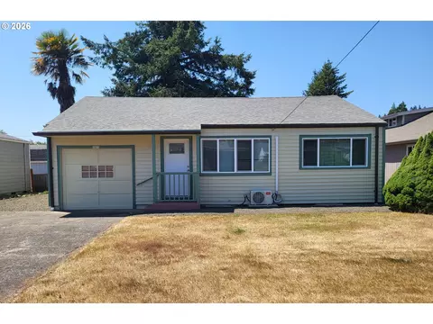 1023 N Knott St, Coquille, OR 97423