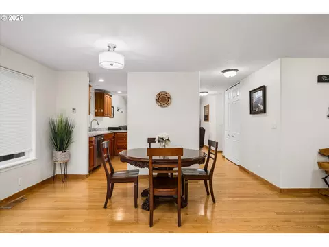 Dining - 4241 Cole Way, Springfield, OR 97478 photo 1 of 1