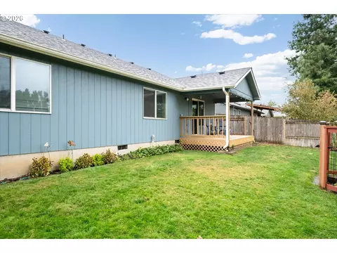 Exterior - 4241 Cole Way, Springfield, OR 97478 photo 5 of 6