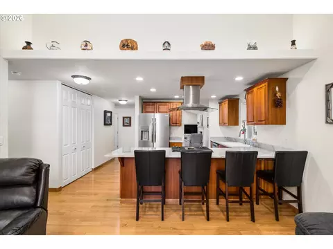 Kitchen - 4241 Cole Way, Springfield, OR 97478 photo 5 of 5