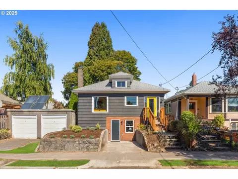 3425 SE Lincoln St, Portland, OR 97214