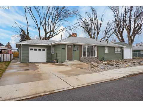 3195 N 2nd St, Baker City, OR 97814