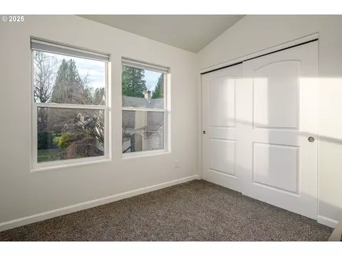 Bedroom - 1113 W Powell Blvd, Gresham, OR 97030 photo 1 of 2