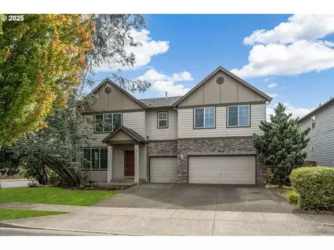 33800 NErin Dr, Scappoose, OR 97056