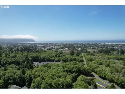 View/Area - 401 Hillside Loop, Seaside, OR 97138 photo 6 of 9