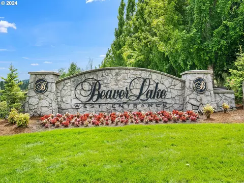 20717 S Monpano Overlook Dr, Oregon City, OR 97045