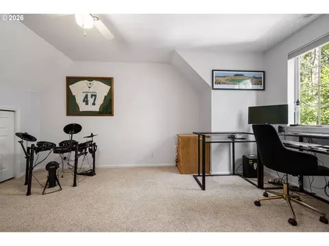 Other - 75 Marlboro Ln, Eugene, OR 97405 photo 12 of 14
