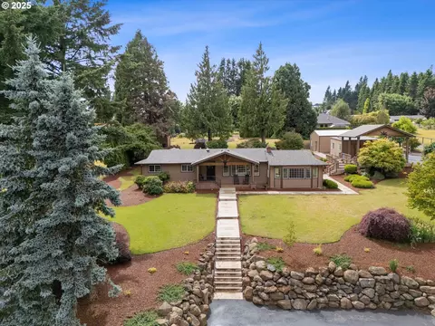 16355 NE Leander Dr, Sherwood, OR 97140