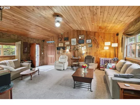 Living - 31563 SE Lusted Rd, Gresham, OR 97080 photo 1 of 3
