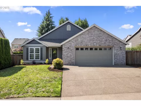 14902 Smith Rock Ave NE, Aurora, OR 97002