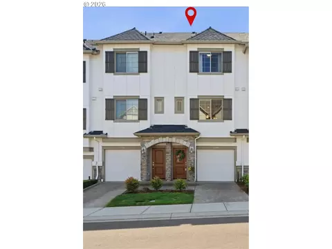 13760 SW Silent Fox Ter, Sherwood, OR 97140