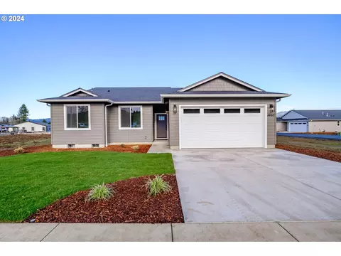 4420 Knotty Pine Ct, Sweet Home, OR 97386