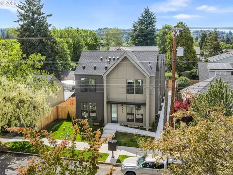 8657 SE 15th Ave, Portland, OR 97202