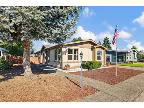 3700 Babcock Ln #67, Eugene, OR 97401