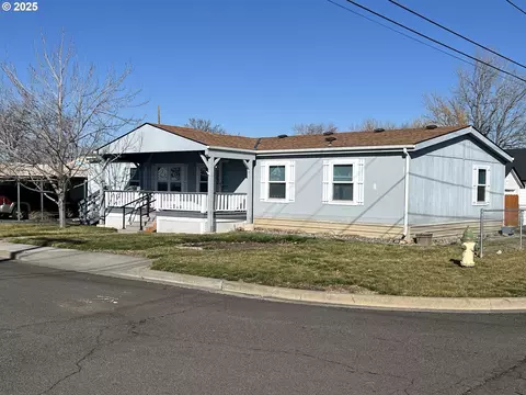 209 NE 6th Ave, Milton Freewater, OR 97862