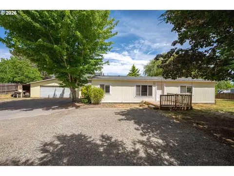 2225 Rogers Ln, Salem, OR 97304