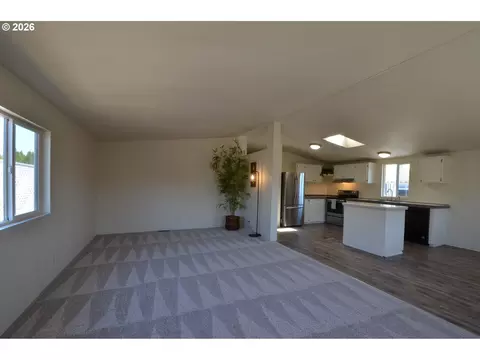 1699 N Terry St #285, Eugene, OR 97402 photo 5