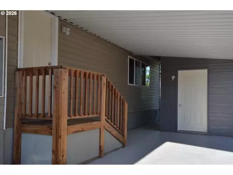 1699 N Terry St #285, Eugene, OR 97402 photo 4
