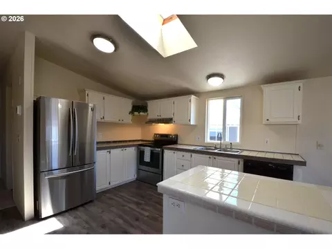 1699 N Terry St #285, Eugene, OR 97402 photo 9