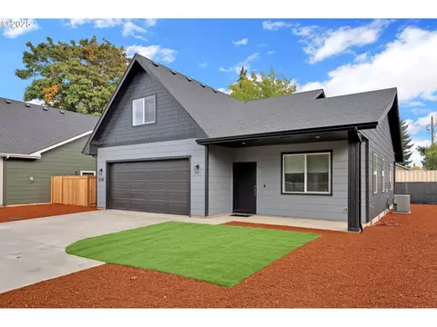 Exterior - 2132 Willona Dr, Eugene, OR 97408 photo 8 of 8