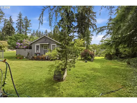 16286 Waluga Dr, Lake Oswego, OR 97035