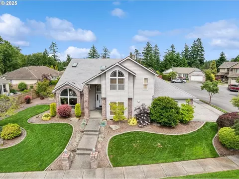 2678 SE Myrtlewood Way, Gresham, OR 97080